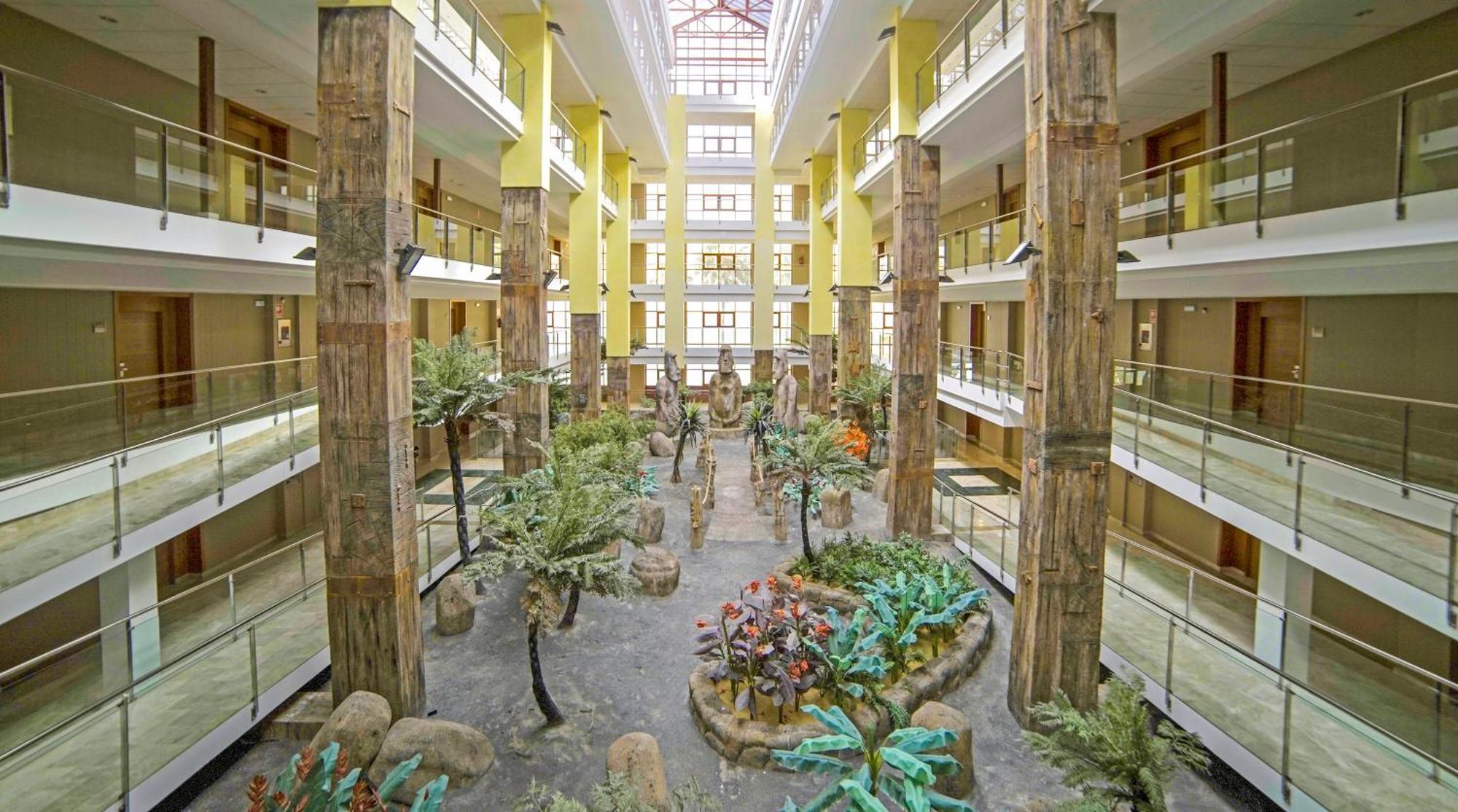Holiday World Polynesia Benalmádena Buitenkant foto
